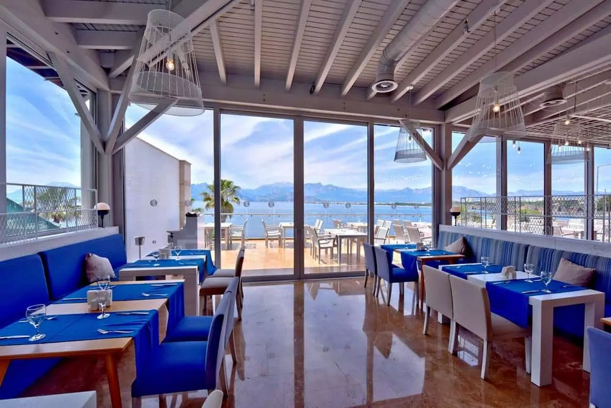 547248RAMADAPLAZA_SHABAVIZ (23).jpg